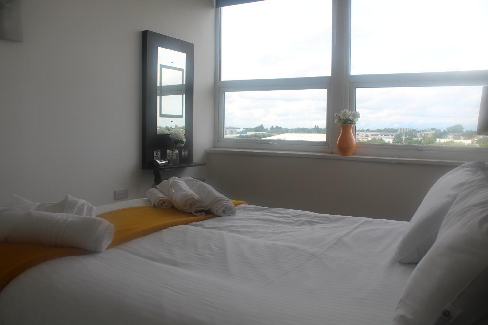 Flat 414 One Bedroom Apartment Бирмингам Екстериор снимка